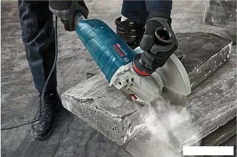 Угловая шлифмашина Bosch GWS 24-180 Professional 06018C2000