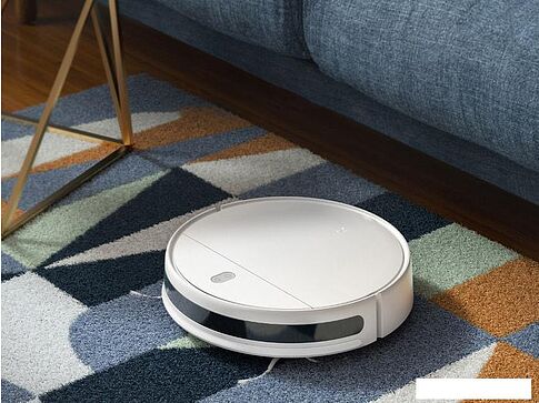 Робот-пылесос Xiaomi Mi Robot Vacuum-Mop Essential MJSTG1 (международная версия)