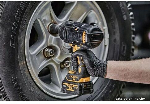 Гайковерт DeWalt DCF900P2G (с 2-мя АКБ, ложемент)