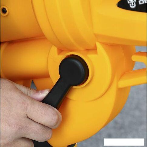 Ручная воздуходувка Deko DKBL3200 065-1208