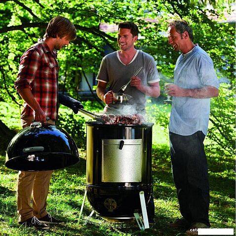 Weber Smokey Mountain Cooker 47cm