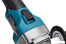 Угловая шлифмашина Makita GA005GM201 (с 2-мя АКБ) Угловая шлифмашина Makita GA005GM201 (с 2-мя АКБ)
