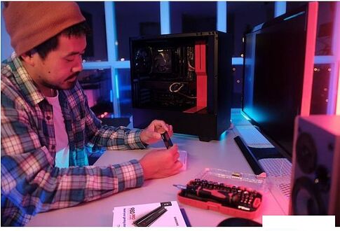 SSD Samsung 990 Pro с радиатором 1TB MZ-V9P1T0GW