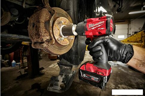 Гайковерт Milwaukee M18 FUEL M18FMTIW2F12-0 4933498057 (без АКБ)