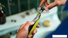 Универсальный триммер Philips Norelco OneBlade 360 QP2834/70 Универсальный триммер Philips Norelco OneBlade 360 QP2834/70