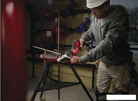 Сабельная пила Milwaukee M12 CHZ-402C FUEL [4933446950]