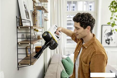 Пылесос Karcher VC 4 Cordless myHome Pet 1.198-633.0