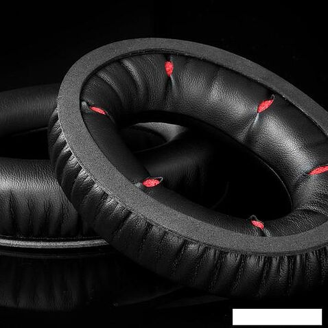 Наушники с микрофоном HyperX Cloud Revolver (черный)