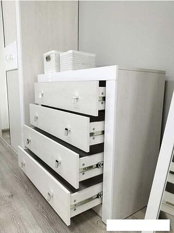 Комод Алисия Амели мод 3 АЯ.10.06.03 (дуб харбор-белый)