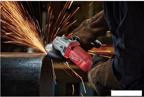 Угловая шлифмашина Milwaukee AG 13-125 XSPD