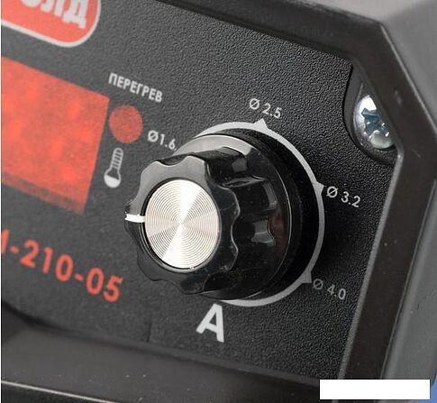 Сварочный инвертор ДИОЛД АСИ 210-05