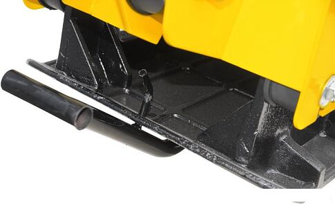 Виброплита ТСС TSS-VP120TH