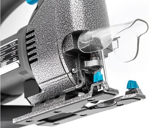 Электролобзик Tesla TJ700PQ