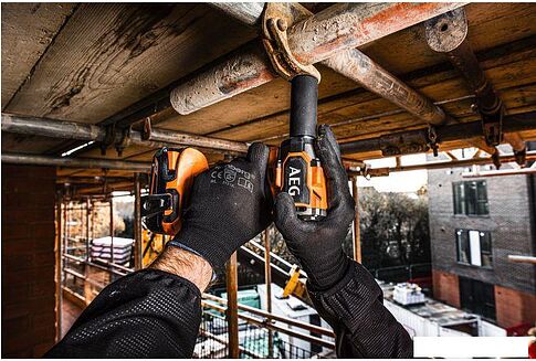 Гайковерт AEG Powertools BSS 18S12BL2-0 4935480060 (без АКБ)