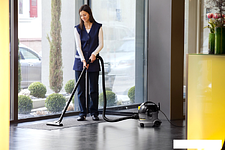 Пылесос Karcher T 8/1 Classic 1.527-160.0