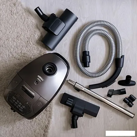 Пылесос Aresa AR-2405