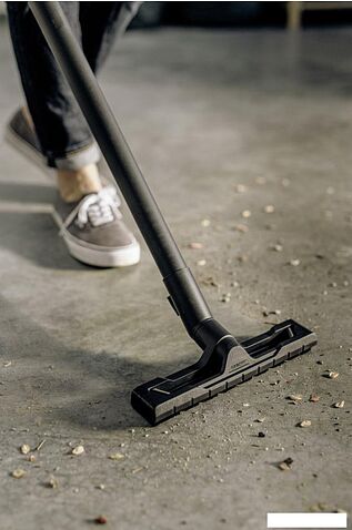 Пылесос Karcher WD 2 Plus S V-15/4/18/C 1.628-054.0