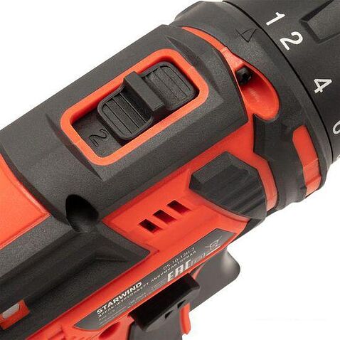Дрель-шуруповерт StarWind DS-10-12H-2 KWCD1909 (с 2-мя АКБ, кейс)