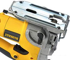 Электролобзик DeWalt DW331K