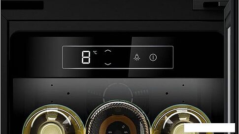 Винный шкаф NEFF KU9202HF0