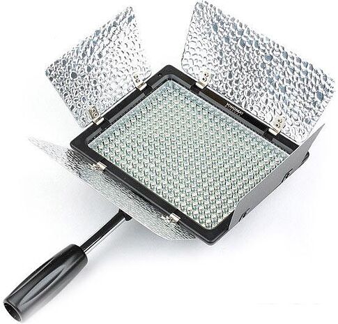 Лампа Yongnuo YN-300 II