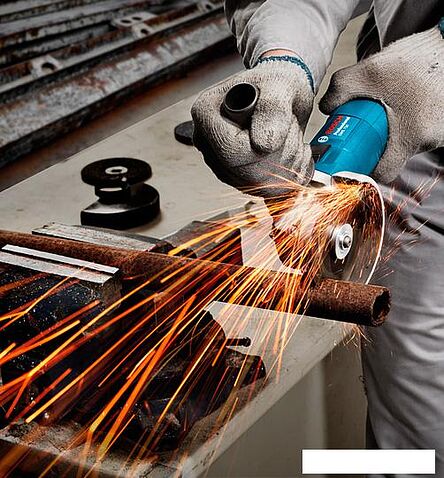 Угловая шлифмашина Bosch GWS 750-115 Professional [0601394000]