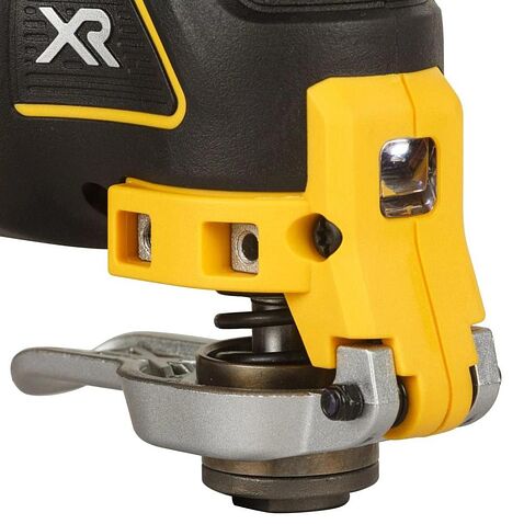 Реноватор DeWalt DCS355D2 (с 2-мя АКБ, кейс)