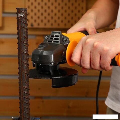 Угловая шлифмашина Deko AG1250DK 083-1025