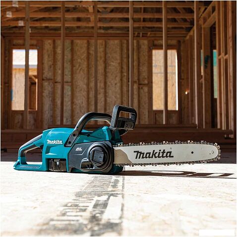 Аккумуляторная пила Makita DUC357SF (с 1-им АКБ)