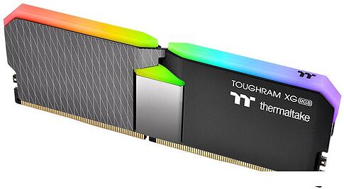 Оперативная память Thermaltake ToughRam XG RGB 2x32ГБ DDR4 3600 МГц R016R432GX2-3600C18A