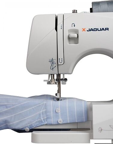 Электромеханическая швейная машина Jaguar FS 8400
