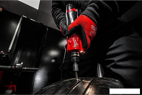 Прямошлифовальная машина Milwaukee M12 FTB-0 Fuel 4933472215 (без АКБ)