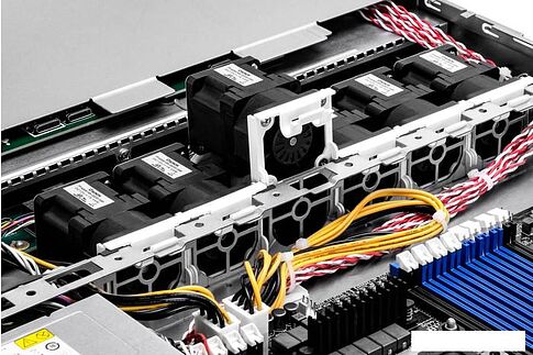 Сетевой накопитель In Win IW-RS108-07 650W