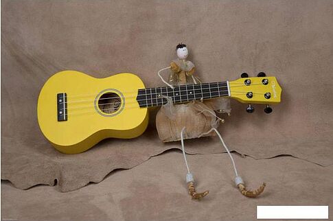 Укулеле Veston KUS 15 YW