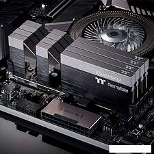 Оперативная память Thermaltake ToughRam 2x8GB DDR4 PC4-35200 R017D408GX2-4400C19A Оперативная память Thermaltake ToughRam 2x8GB DDR4 PC4-35200 R017D408GX2-4400C19A