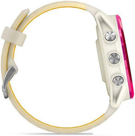 Умные часы Garmin Forerunner 570 42 мм (бежевый/розовый)