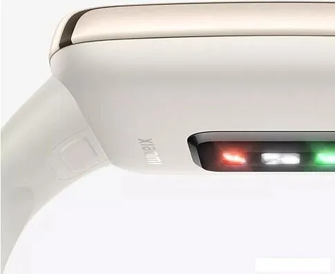 Фитнес-браслет Xiaomi Smart Band 7 Pro M2141B1 (золотистый/белый, международная версия)