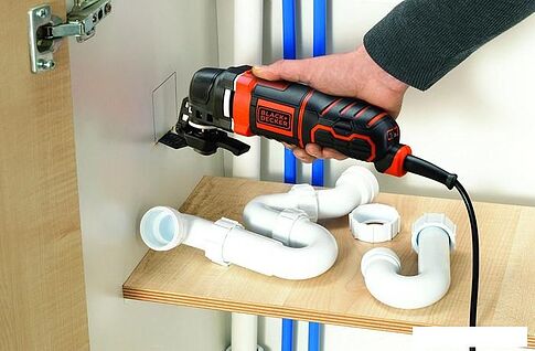 Мультифункциональная шлифмашина Black & Decker MT300KA