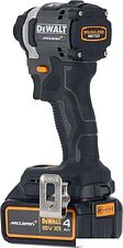Винтоверт DeWalt DCF85MM2T (с 2-мя АКБ, кейс)