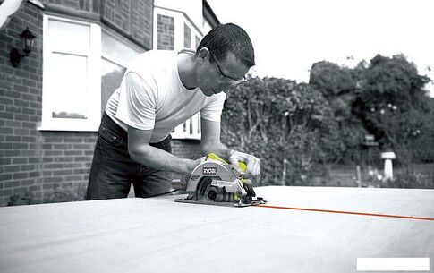 Дисковая (циркулярная) пила Ryobi RCS1600-K2B