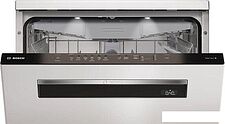 Отдельностоящая посудомоечная машина Bosch Serie 6 SMP6EMW86Q