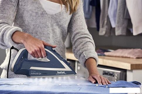 Утюг Tefal FV6872E0