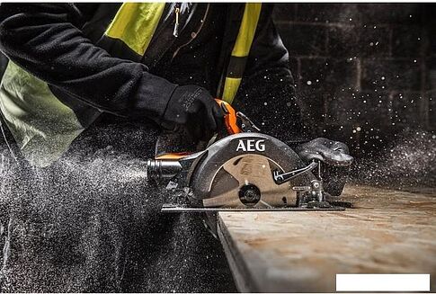 Дисковая (циркулярная) пила AEG Powertools BKS 18BL2-0 4935479661 (без АКБ)