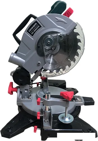 Торцовочная пила Favourite MS 1600/210