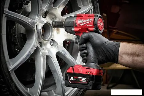 Гайковерт Milwaukee M18 FUEL M18FMTIW2F38-0X 4933479153 (без АКБ, кейс)