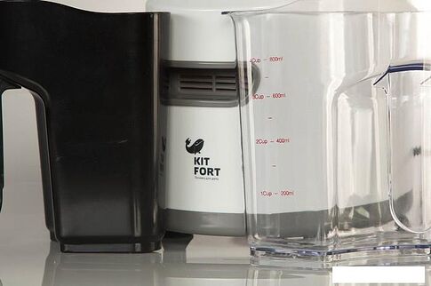 Соковыжималка Kitfort KT-1101-1