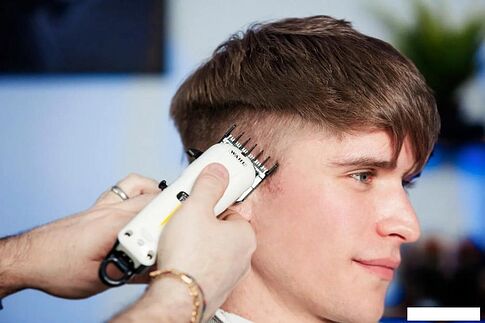 Машинка для стрижки волос Wahl Cordless Super Taper 3027253