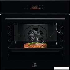 Электрический духовой шкаф Electrolux MealAssist 700 LOE8H39Z