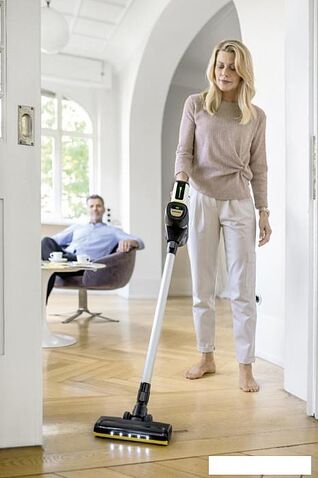 Пылесос Karcher VC 7 Cordless yourMax 1.198-710.0