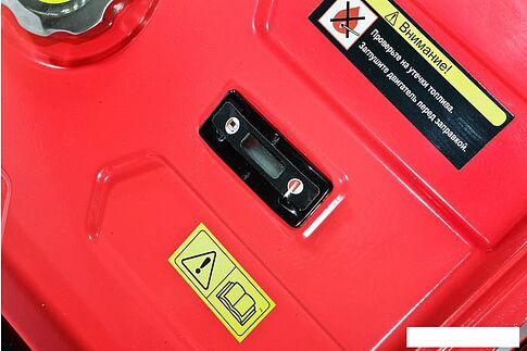 Бензиновый генератор Энергомаш БГ-6600Э